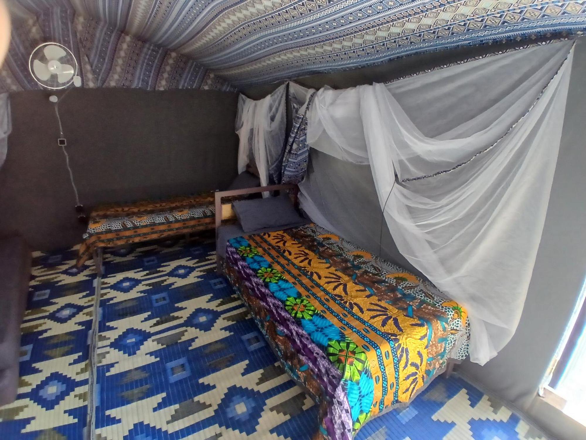 "Par 4 Chemins" - Atypical Stopover Nouakchott Exteriör bild