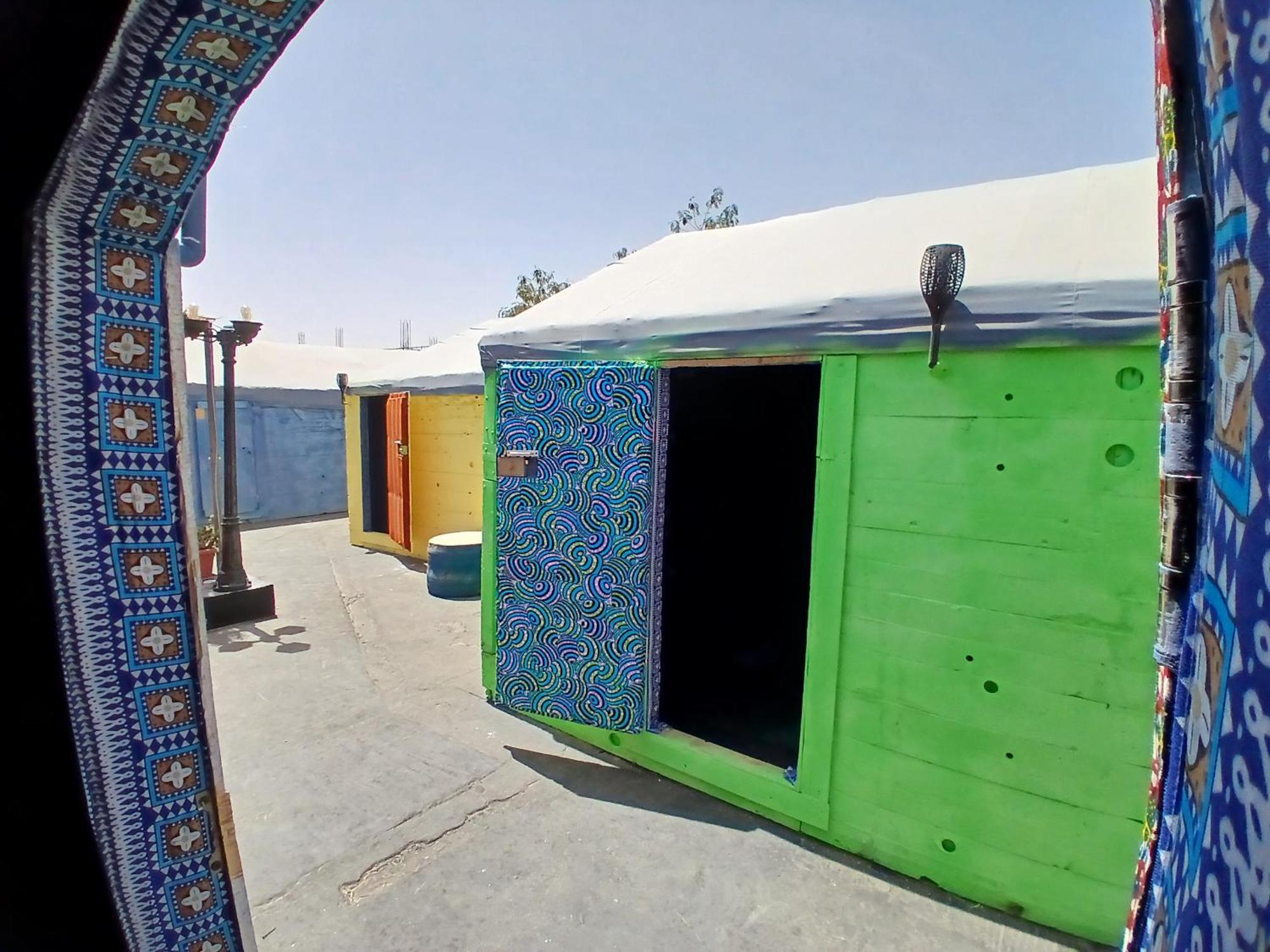 "Par 4 Chemins" - Atypical Stopover Nouakchott Exteriör bild